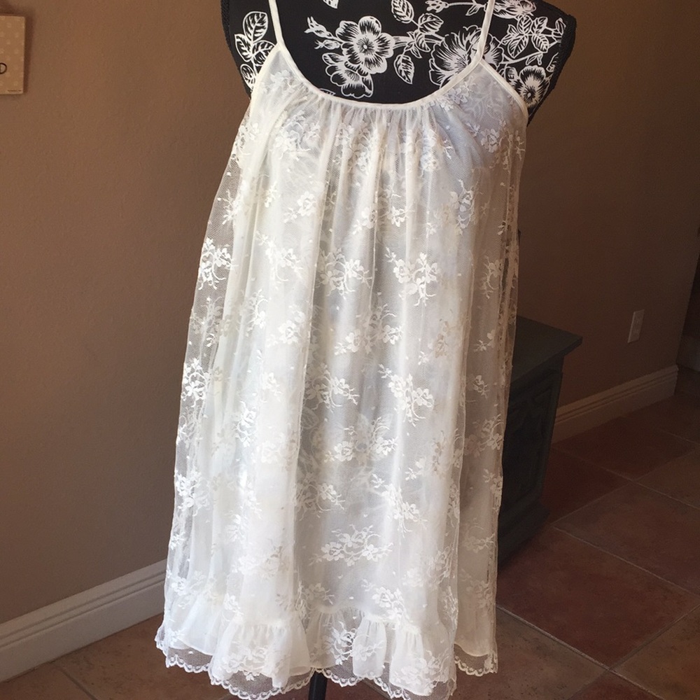 Sheer lace